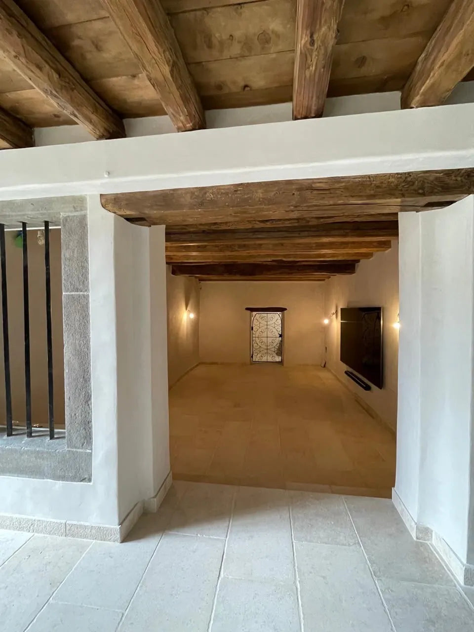 Limestone Toulouse